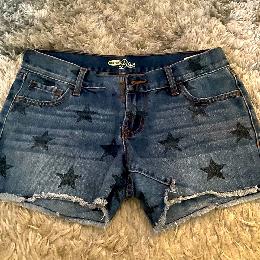 Medium washed jean shorts